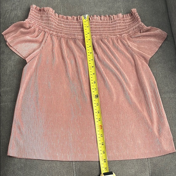 I.N. San Francisco Pink Smocked Blouse - Picture 3 of 9